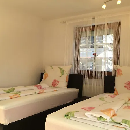 Familie Meinschad Apartment *